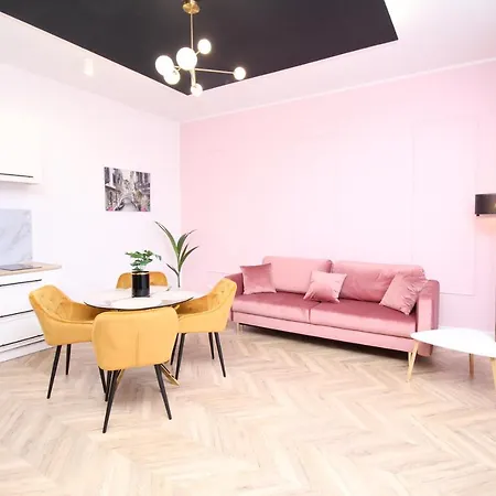 Przytulny Apartment